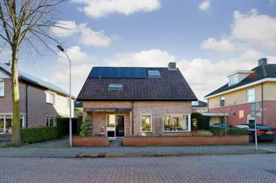 Woning Burgemeester van Oordtstraat 15 Ermelo