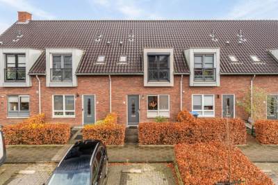 Woning Meester J van Dolderenstraat 13 Kesteren