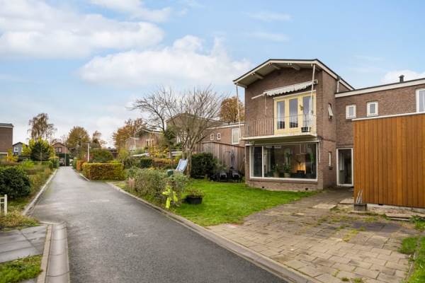 Woning Ten Oeverstraat 2 Zwolle