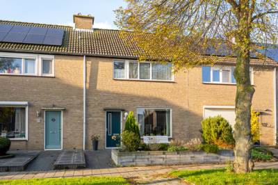 Woning Bloemenlaan 84 Sint-Maartensdijk