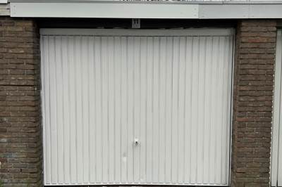 Garage Koningin Julianaweg 175 Best