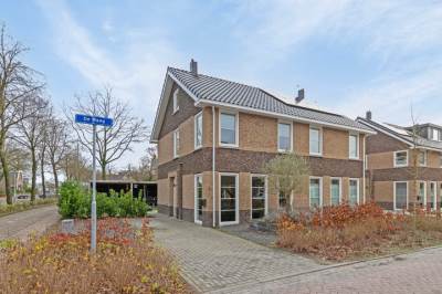 Woning De Waag 1 Veeningen