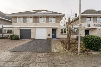 Woning Helen Parkhurstweg 70 Oud-Beijerland