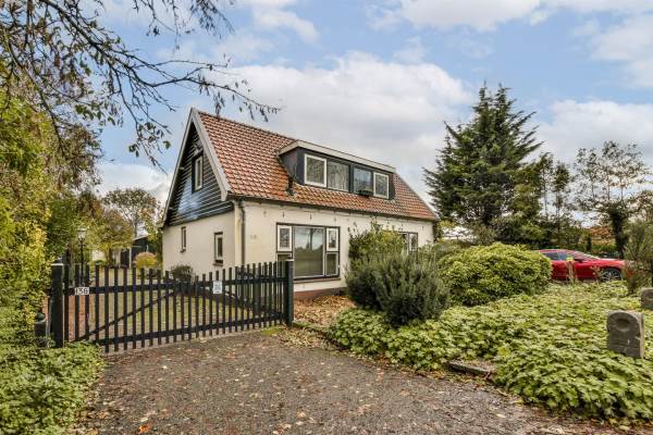 Woning Hoofdweg 138 Lijnden