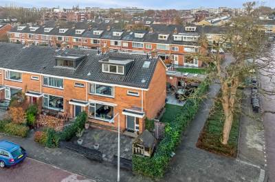 Woning Jan van Brakelplantsoen 14 Voorschoten