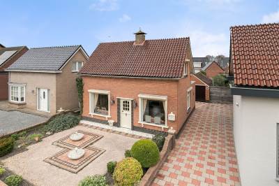 Woning Pastoor Bastiaansensingel 69 St. Willebrord