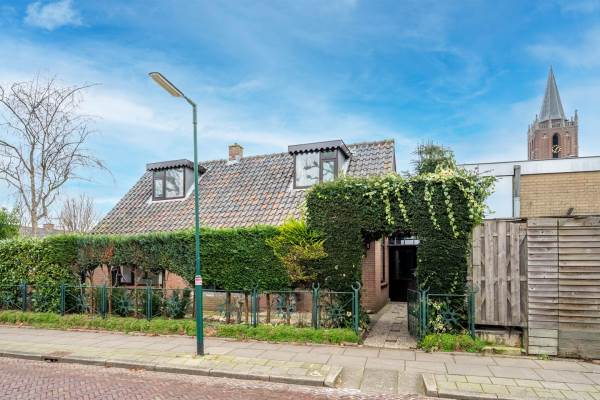 Woning Prins Bernhardweg 1 Houten