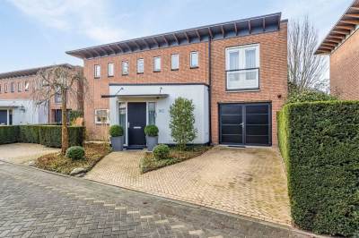 Woning Strandmeer 48 Houten