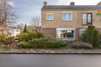 Woning van Oldenbarneveldtstraat 8 Elsloo (LI)