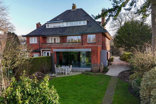 Woning Bloemcamplaan 38 Wassenaar