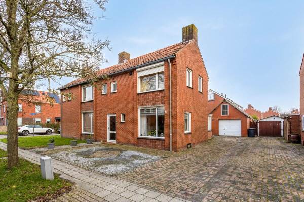 Woning Antoni Verburghwijk 43 Termunterzijl