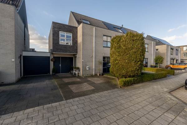 Woning Poortlaan 56 Oud-Beijerland