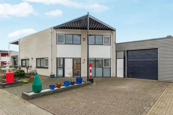Woning Fioringrasstraat 3739 Almere