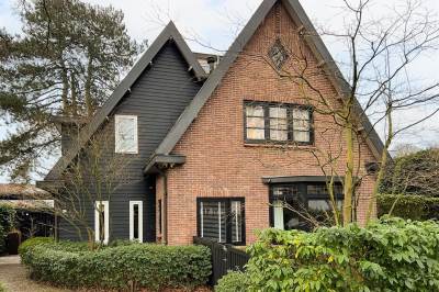 Woning Kruisweg 32 Bergen (NH)