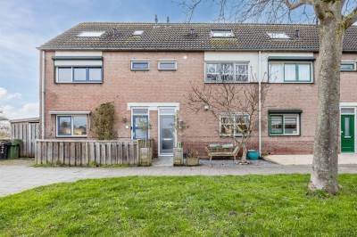 Woning Beetwortelweg 3 Oud-Beijerland