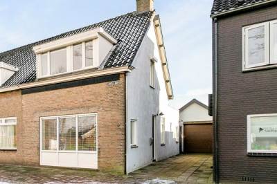 Woning Adellaan 2 Made