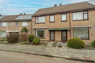 Woning Frederik van Eedenstraat 8 Mijnsheerenland
