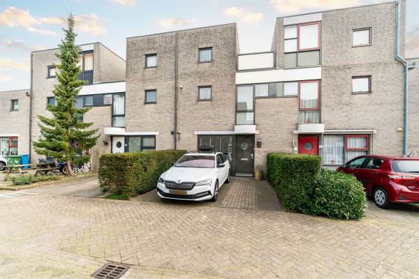Woning Karibastraat 19 Delft