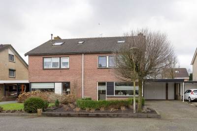 Woning Kastanjehoek 10 Vroomshoop