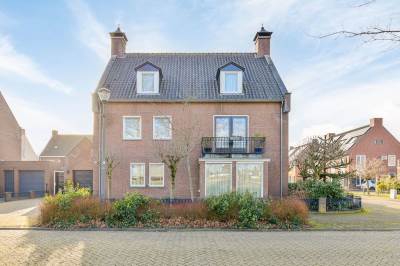 Woning de Neerhei 19 Helmond