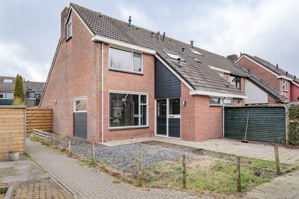 Woning Kosterkring 15 Abbekerk