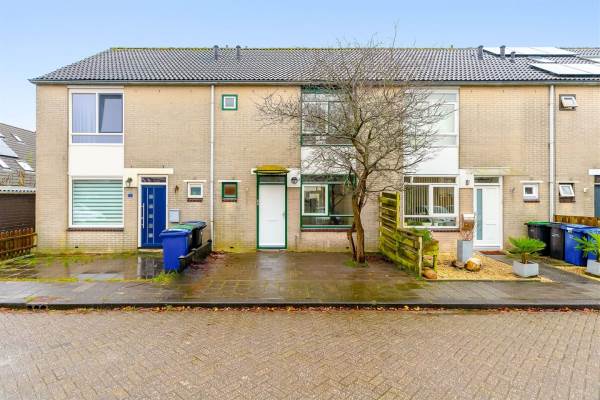 Woning Lenteklokjestraat 3 Almere