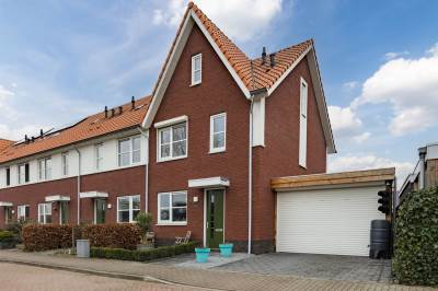 Woning Johan van Groesbeekstraat 11 Heumen