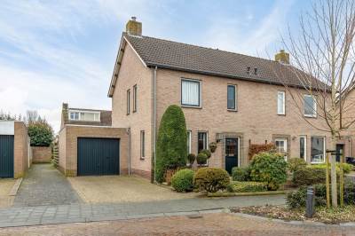 Woning Looiersboom 8 Alphen (NB)