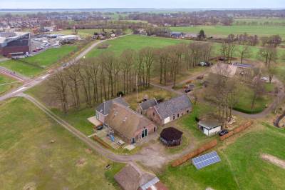 Woning Oostendorperstraatweg 16 + 16a Elburg