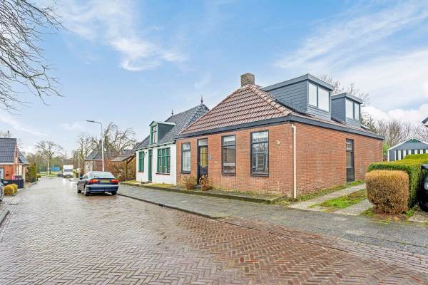 Woning Hegebuorren 18 Stiens