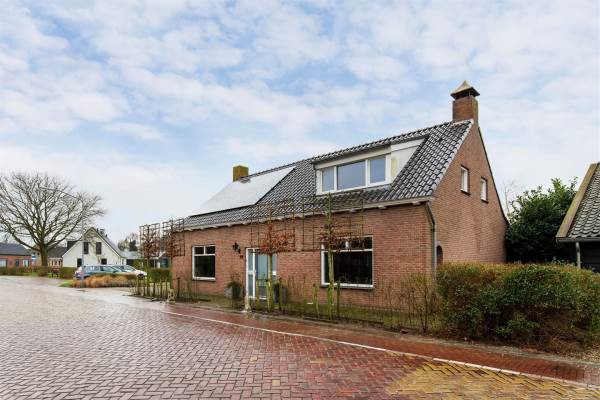 Woning Kerkdijk 40 Hooge Zwaluwe