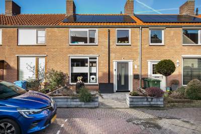 Woning Meeuwenwetering 29 Hoogvliet Rotterdam