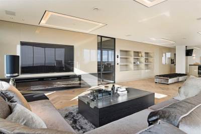 Woning Anna van Buerenplein 280 Den Haag