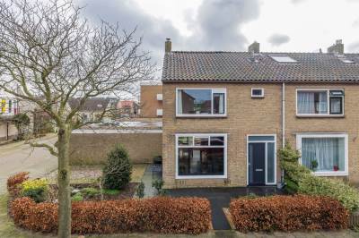 Woning Rembrandtlaan 1 Voorhout