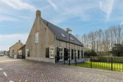 Woning Nieuwlandsedijk 17 Lage Zwaluwe