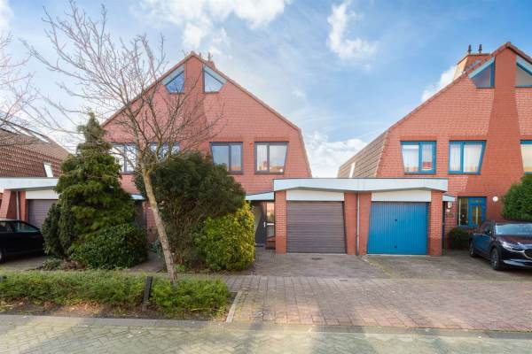 Woning Lange acker 15 Heemskerk