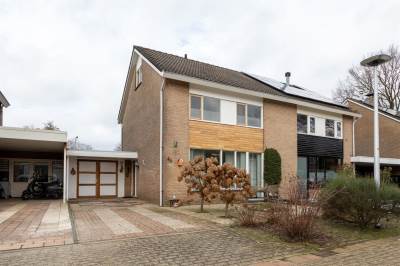 Woning Jacques Urlusstraat 40 Hengelo (OV)
