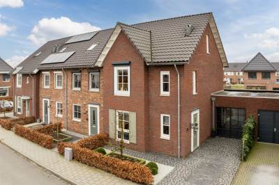 Woning Burgemeester H A van Steennisstraat 25 Kesteren