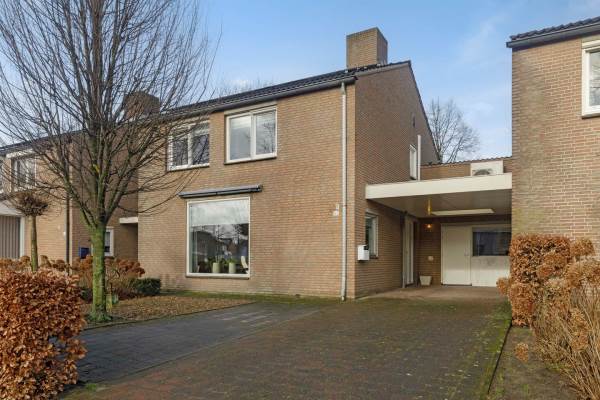 Woning 't Dorp 162 Heesch