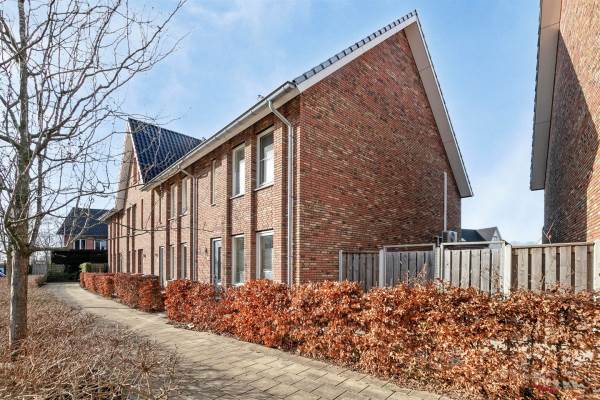 Woning Carel Willinklaan 10 Rhoon