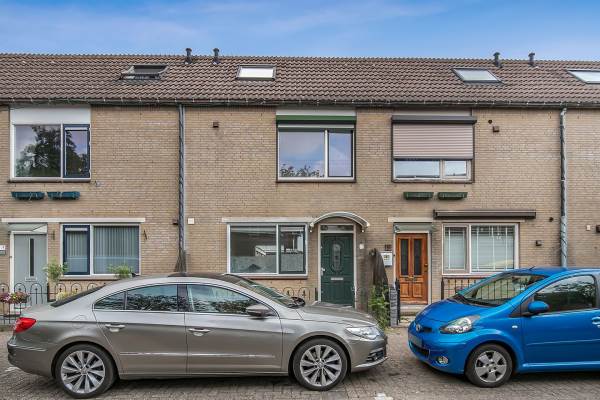 Woning Waardenburgdam 11 Rotterdam