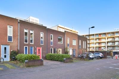 Woning Edward Masseystraat 5 Amsterdam