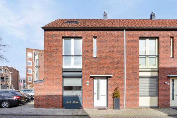 Woning Sint Eustatiusstraat 79 Tilburg