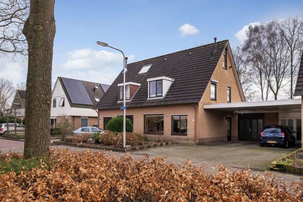 Woning Het Erf 127 Biddinghuizen