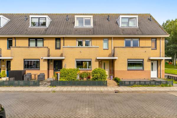 Woning Jacob van Maerlantstraat 17 Almere