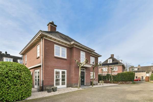 Woning Stinzenlaan Zuid 261 Breukelen
