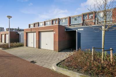 Woning Walenburg 68 en 72 Alphen aan den Rijn