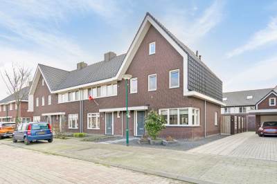 Woning Weegbree 25 Alphen (NB)