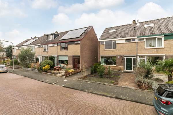 Woning Lokkenstraat 42 's-Gravendeel