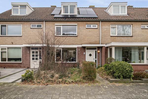 Woning Carry van Bruggenstraat 15 Zwolle